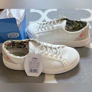 Hey Dude Karina Sneakers